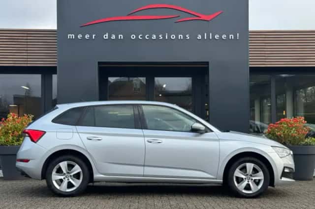 Škoda Scala (2022) thumbnail 3