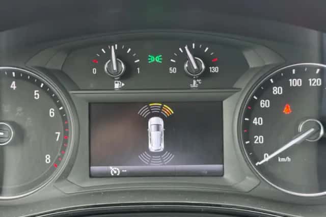 Opel Mokka (2018) thumbnail 25