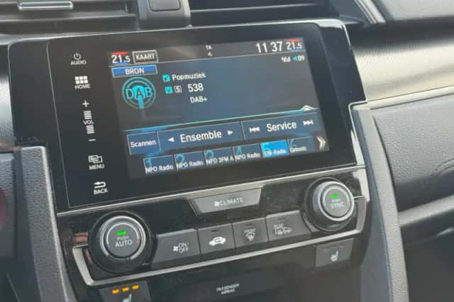 Honda Civic (2017) thumbnail 26