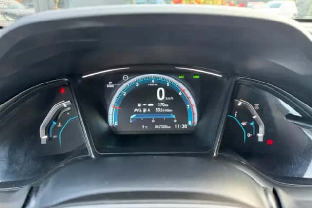 Honda Civic (2017) thumbnail 29