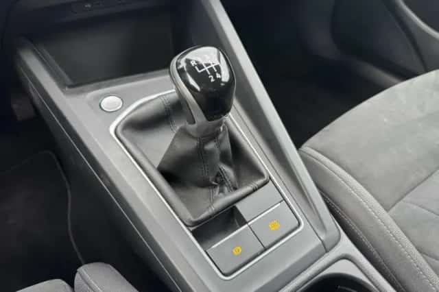Volkswagen Golf (2020) thumbnail 18