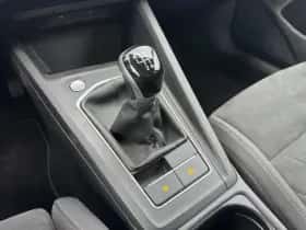 Volkswagen Golf thumbnail 18