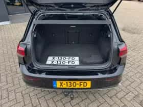 Volkswagen Golf thumbnail 10