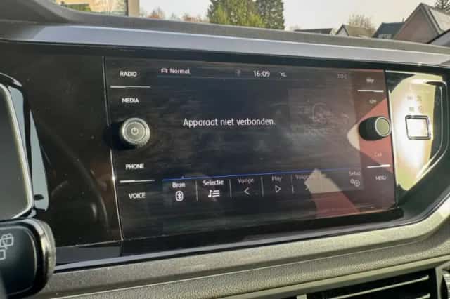 Volkswagen Polo (2019) thumbnail 17