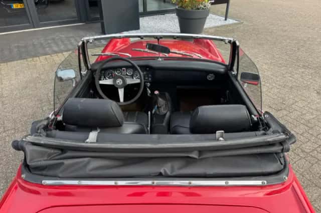 MG Midget (1975) thumbnail 6