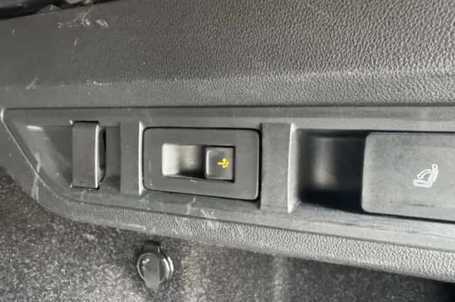 Škoda Octavia (2020) thumbnail 9