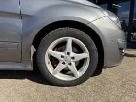 Mercedes-Benz B-Klasse (2011) thumbnail 22