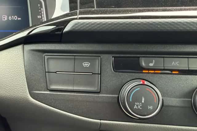 Volkswagen Transporter (2024) thumbnail 31