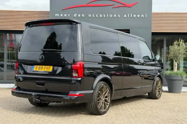 Volkswagen Transporter (2024) thumbnail 6