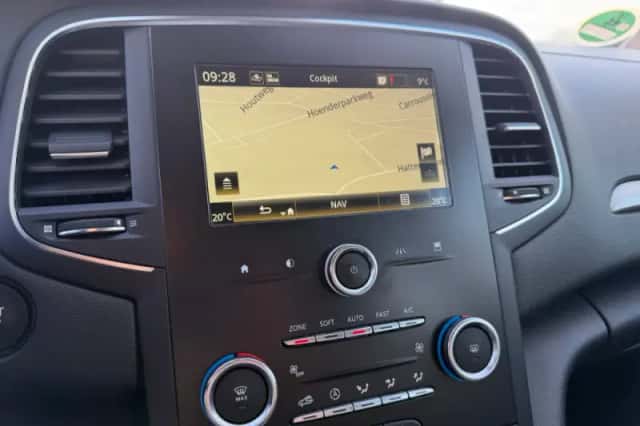 Renault Mégane (2020) thumbnail 17