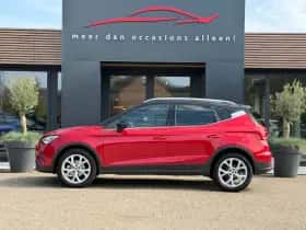 SEAT Arona (2022) thumbnail 3