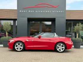 BMW Z4 (2010) thumbnail 3