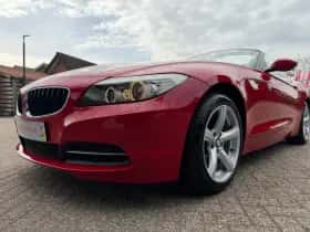 BMW Z4 (2010) thumbnail 4