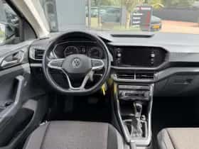 Volkswagen T-Cross (2019) thumbnail 2