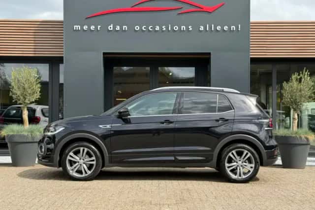Volkswagen T-Cross (2019) thumbnail 3