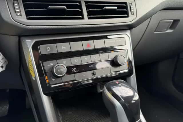 Volkswagen T-Cross (2019) thumbnail 27
