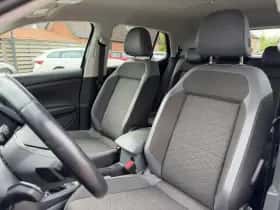 Volkswagen T-Cross (2019) thumbnail 4