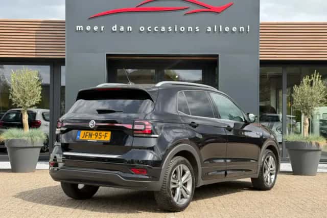 Volkswagen T-Cross (2019) thumbnail 5