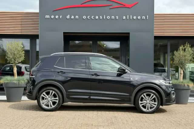 Volkswagen T-Cross (2019) thumbnail 6