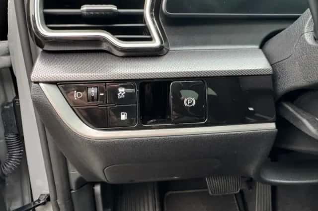 Kia Sportage (2024) thumbnail 21
