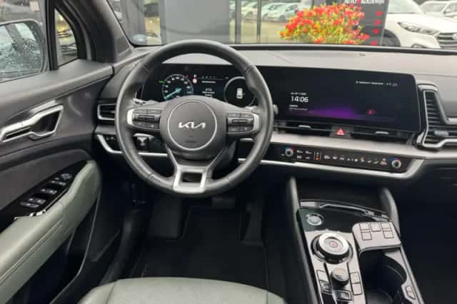 Kia Sportage (2024) thumbnail 4