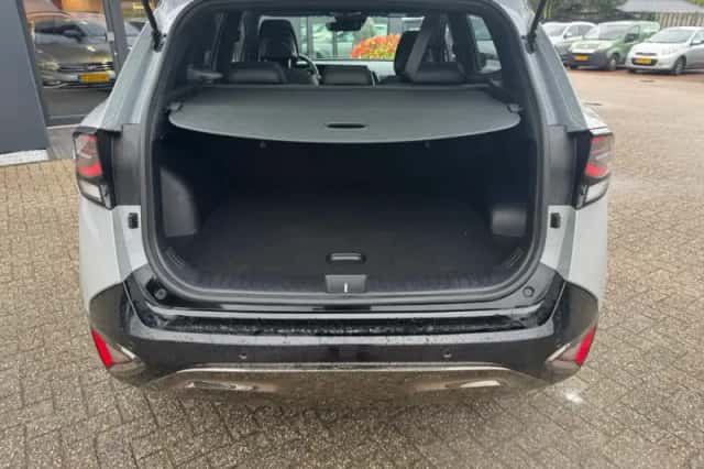 Kia Sportage (2024) thumbnail 8