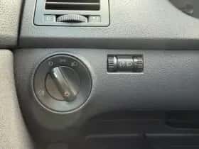 Volkswagen Polo (2007) thumbnail 15