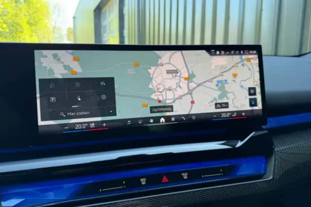 BMW i5 (2025) thumbnail 14