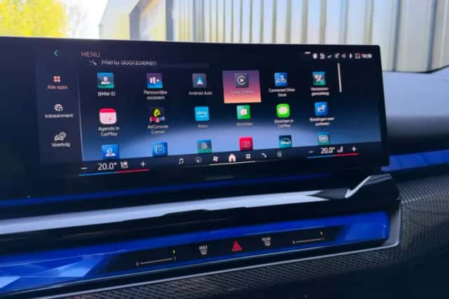 BMW i5 (2025) thumbnail 16