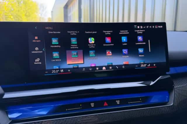 BMW i5 (2025) thumbnail 17