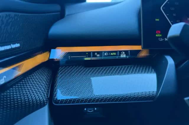 BMW i5 (2025) thumbnail 26