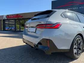 BMW i5 (2025) thumbnail 6