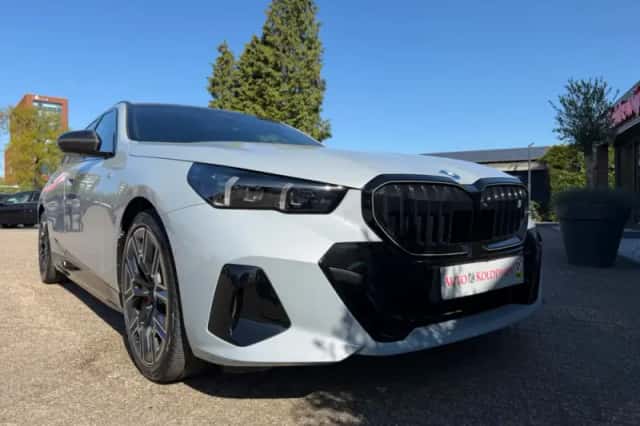 BMW i5 (2025) thumbnail 52