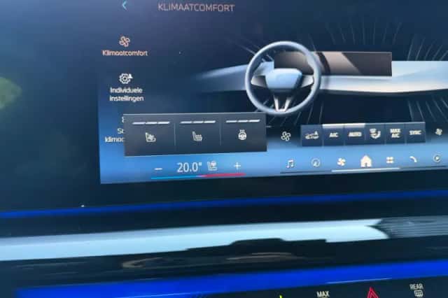 BMW i5 (2025) thumbnail 8