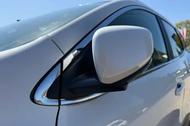 Renault Kadjar (2017) thumbnail 11