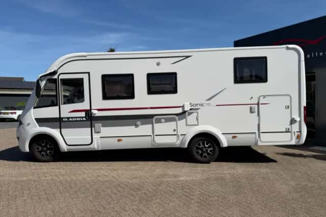 Adria Camper (2015) thumbnail 21