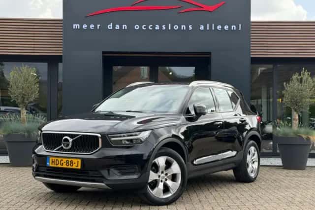 Volvo XC40 (2019) thumbnail 1