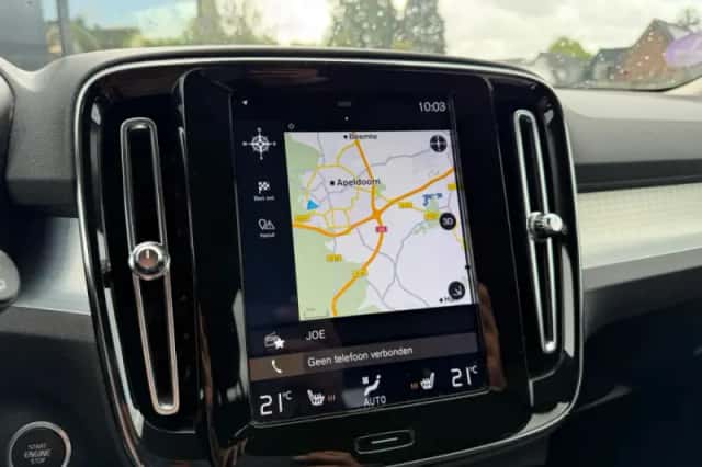 Volvo XC40 (2019) thumbnail 23