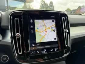 Volvo XC40 (2019) thumbnail 23