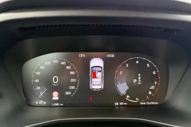 Volvo XC40 (2019) thumbnail 6