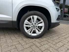 Škoda Karoq (2018) thumbnail 11