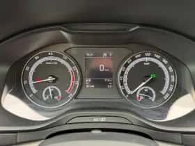 Škoda Karoq (2018) thumbnail 19