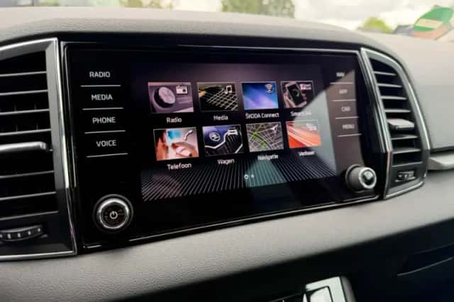 Škoda Karoq (2018) thumbnail 27