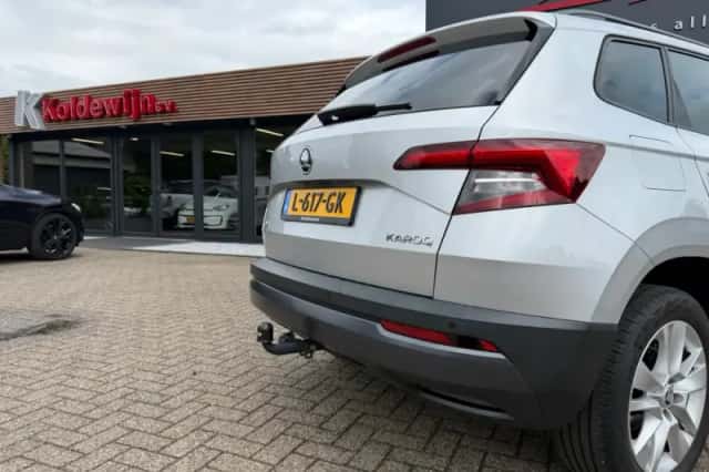 Škoda Karoq (2018) thumbnail 6