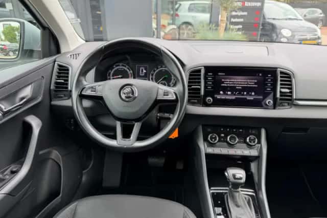 Škoda Karoq (2018) thumbnail 10