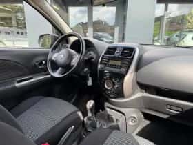 Nissan Micra (2014) thumbnail 2