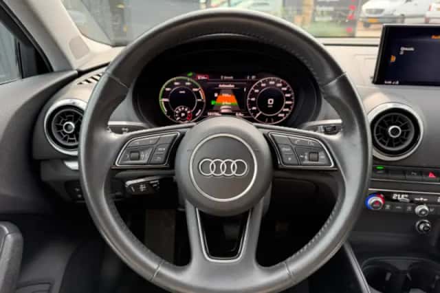 Audi A3 (2020) thumbnail 20