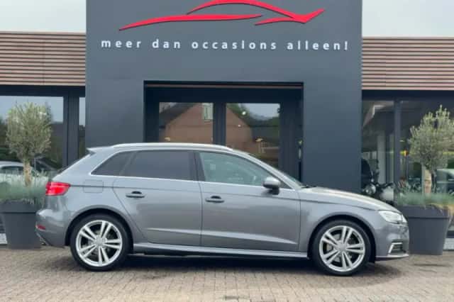 Audi A3 (2020) thumbnail 5