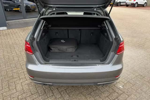 Audi A3 (2020) thumbnail 7