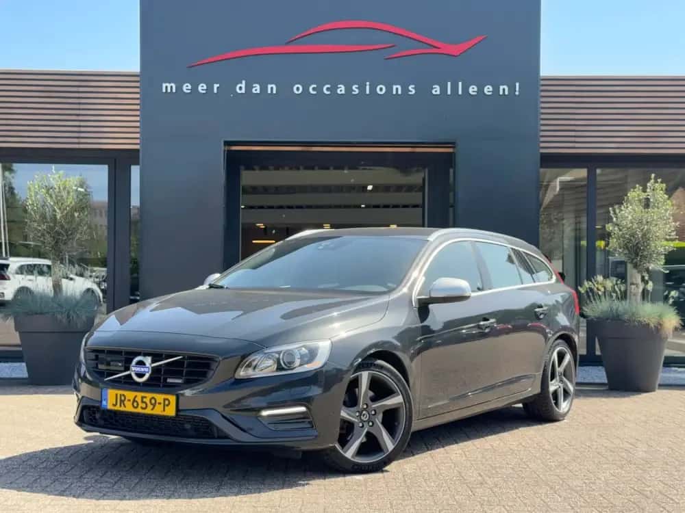 Volvo V60 (2014) — foto 1